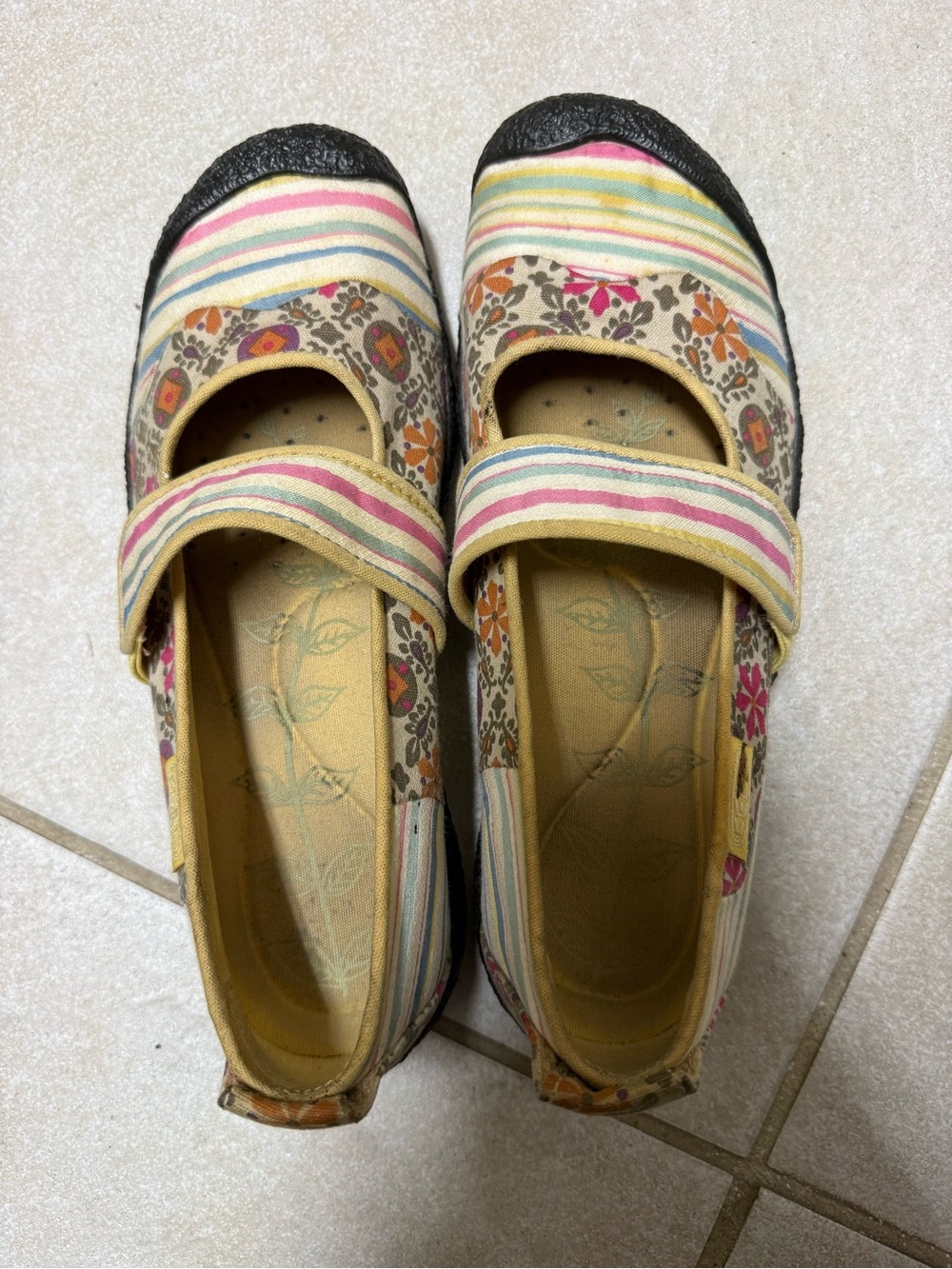 Keen- Mary Jane Floral Stripe Casual Shoes